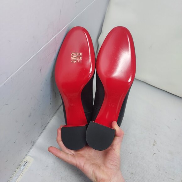 Christian Louboutin Black Leather Turelastic Chelsea Boot - Picture 2 of 12